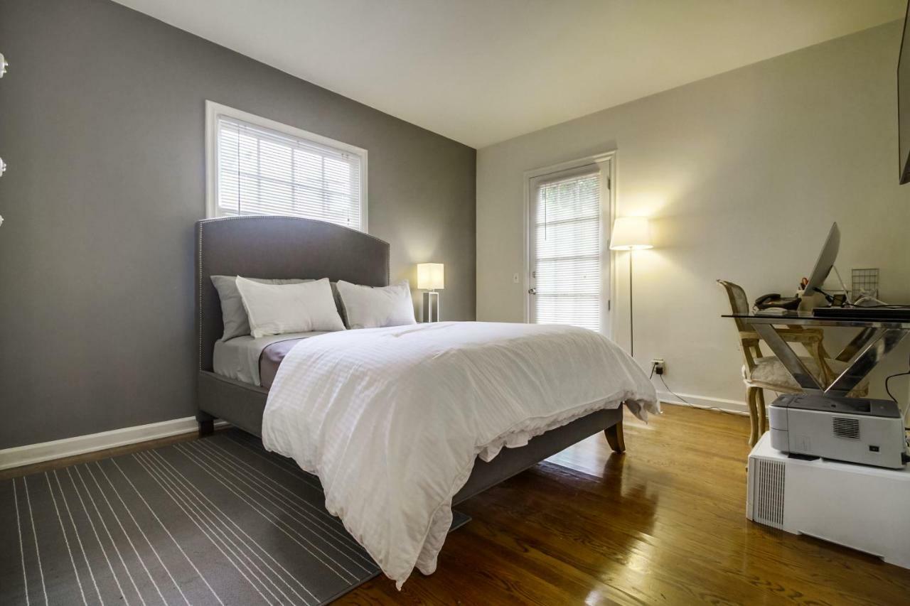 A Touch Of Cape Cod In West Hollywood Hébergement de vacances